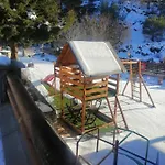 Diamond Stone Wooden 度假居 *