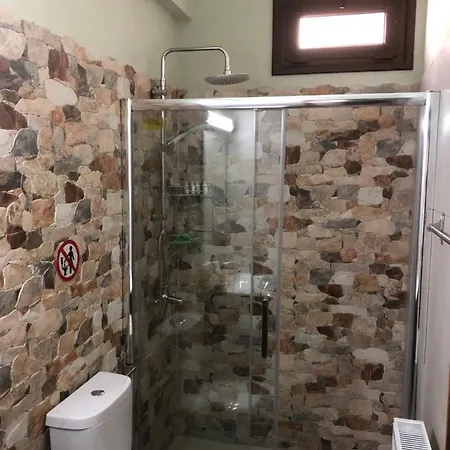 Diamond Stone Wooden Tatil Evi *