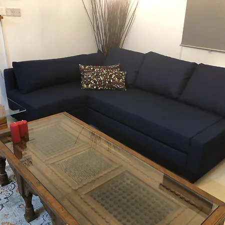 Tatil Evi Diamond Stone Wooden Chandria