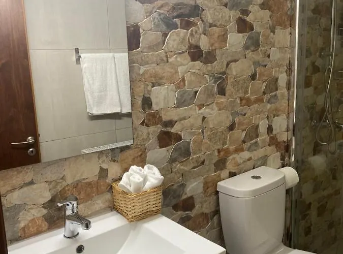 Prázdninový dům Diamond Stone Wooden Chandria