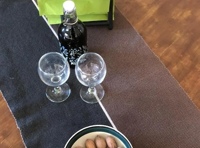 Diamond Stone Wooden Chandria