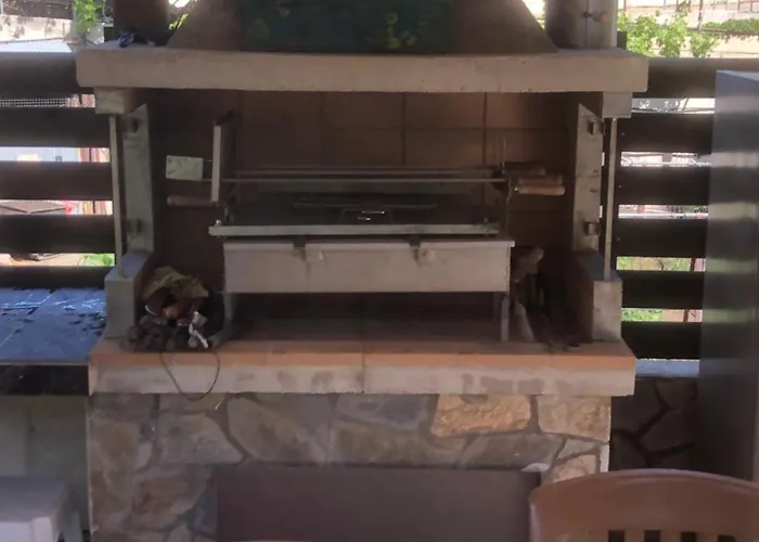 Diamond Stone Wooden Semesterbostad *