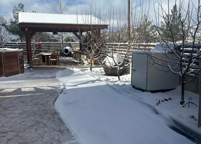 Prázdninový dům Diamond Stone Wooden Chandria