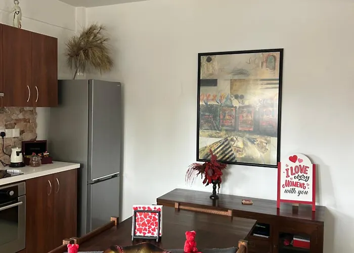 Diamond Stone Wooden Semesterbostad *